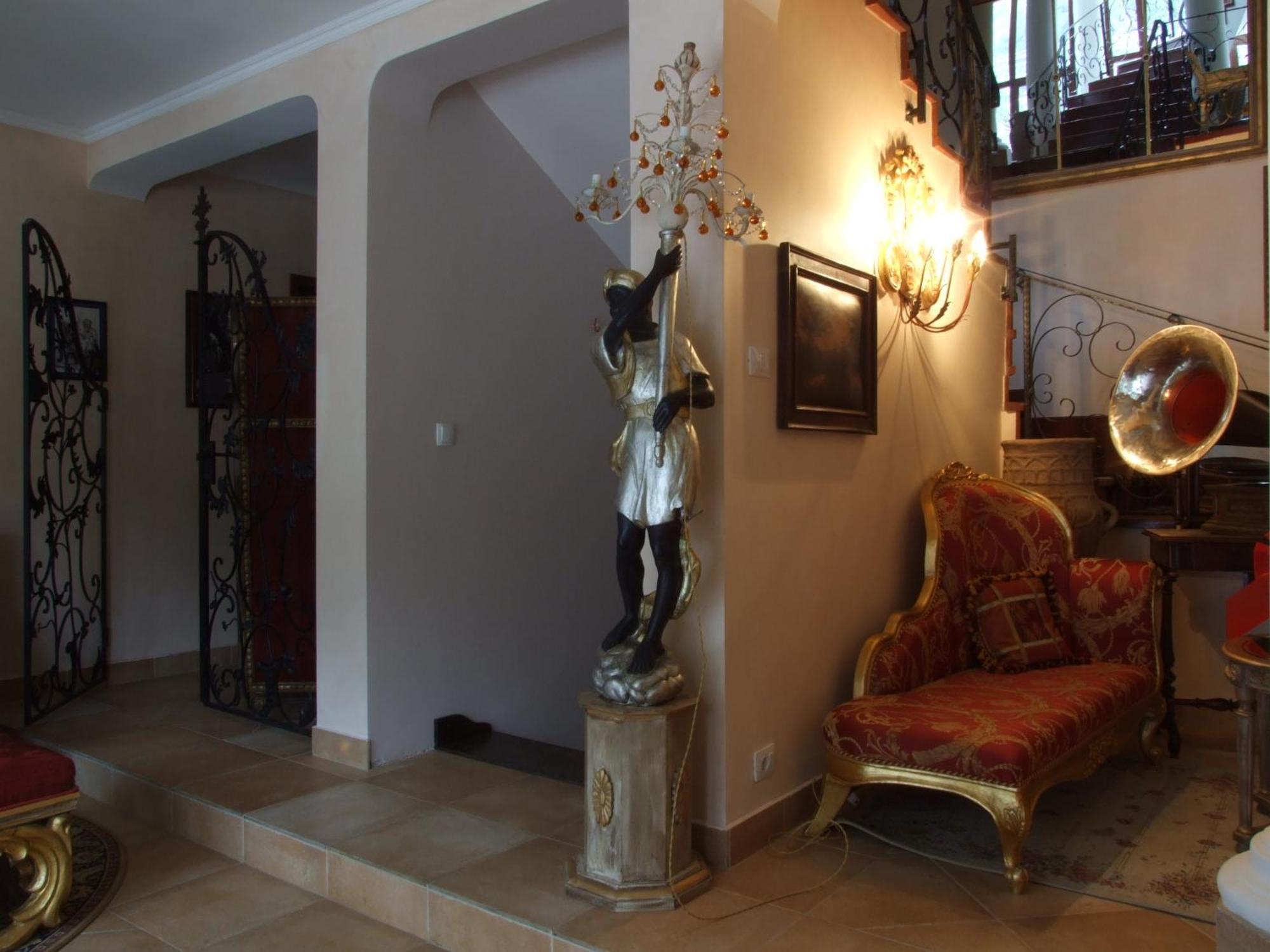 Hotel Royal Zalău Εξωτερικό φωτογραφία
